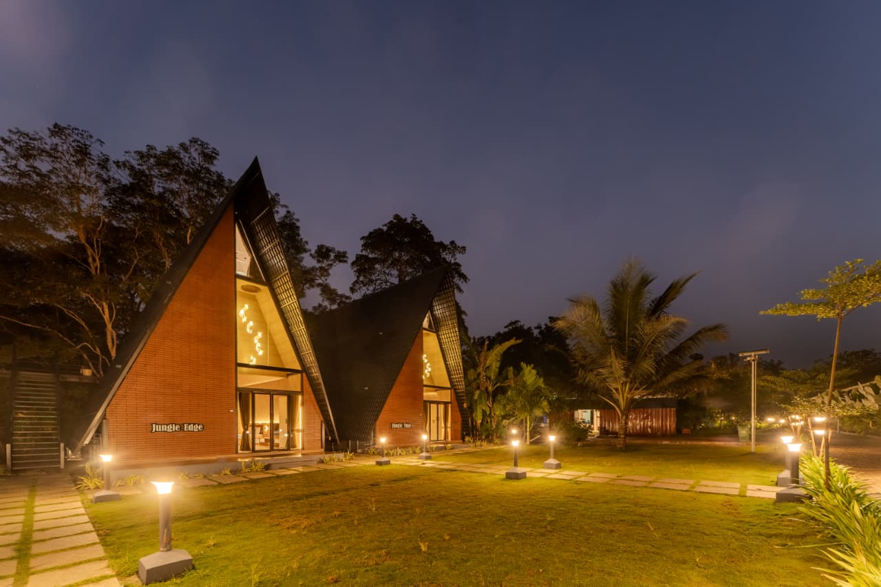 WhatsApp Image 2026-01-17 at 10.50.43 PM (1)